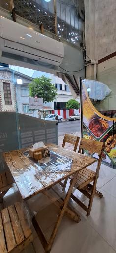 عکس آشپزخانه مرکزی زیتون