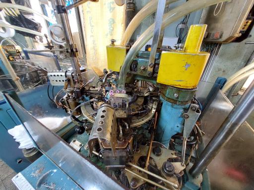 عکس تولیدی جوراب و لباس زیر جهانبخش