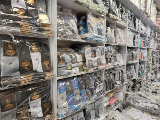 عکس تولیدی جوراب و لباس زیر جهانبخش