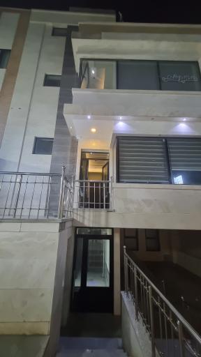 دکتر الناز حجت