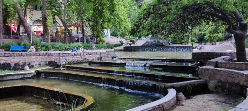 عکس چشمه طبیعی پارک بابا امان