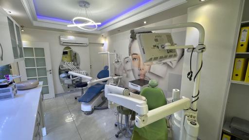 عکس دندانپزشکی دکتر محسن افکار دکتر محبوبه غلامشاهی