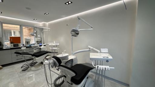 عکس دندانپزشکی دکتر محسن افکار دکتر محبوبه غلامشاهی