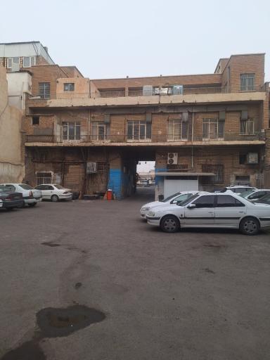 عکس پارکینگ میهن توریست