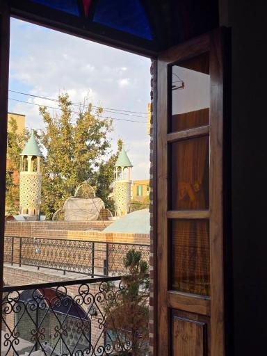 عکس هتل بیگلر