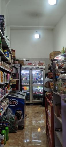 عکس سوپرمارکت اهورا