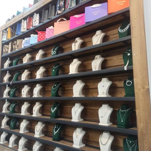 عکس گالری بدلیجات ماهور 