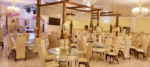 عکس مجتمع تالار و رستوران مانی 