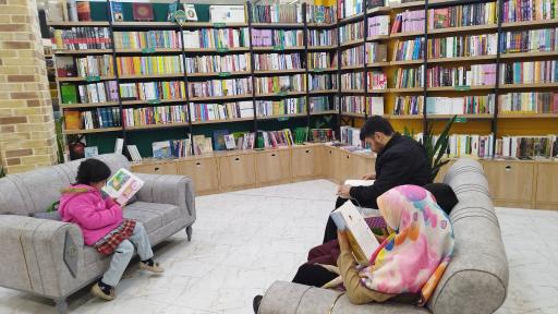 عکس کتابشهر ایران (شعبه اهواز)