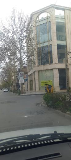 عکس درمانگاه تخصصی پوست و مو ماهان