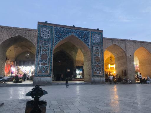 عکس میدان گنجعلیخان