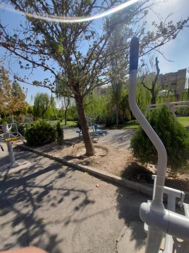 عکس بوستان اشرفی اصفهانی