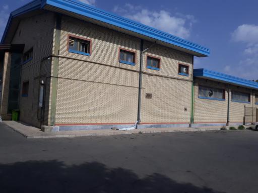 عکس استخر سرپوشیده شهید مدنی