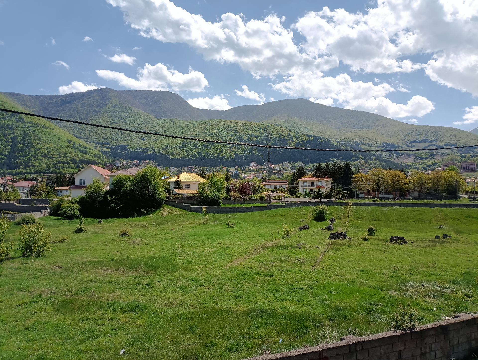 عکس ویلا باغچه یاوری