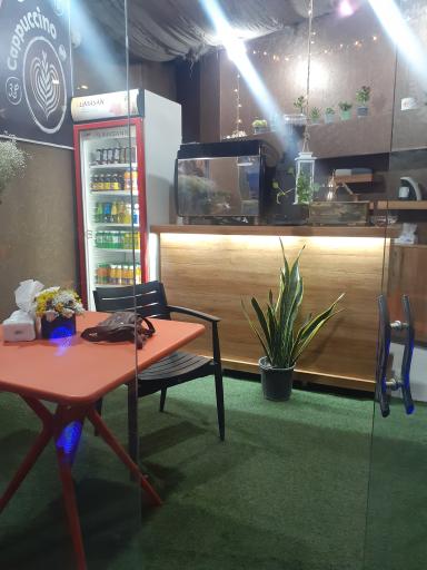 عکس کافی شاپ دلوار