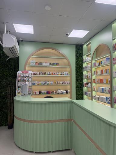 عکس داروخانه دکتر مکوندی