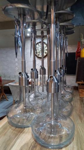 عکس کافه و قلیون سرای فانوس