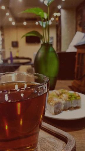 عکس کافه و قلیون سرای فانوس