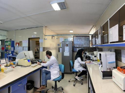 عکس آزمایشگاه دکتر خجسته صفا