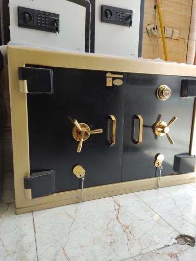 عکس فروشگاه گاوصندوق نسوز