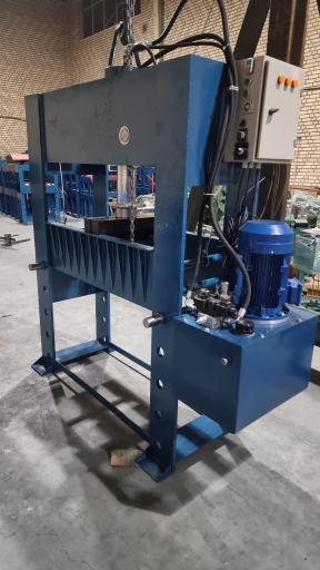 عکس ماشین سازی اسماعیلی