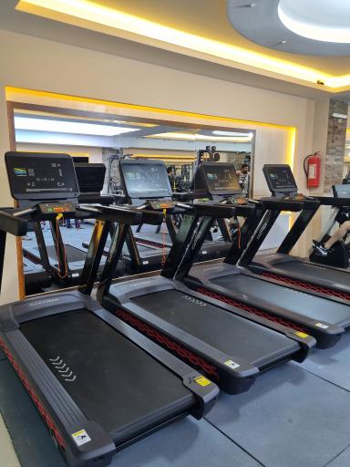 عکس آکادمی بهزاد عدالت