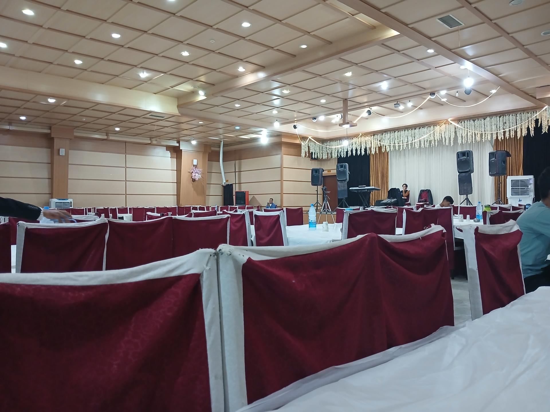 عکس باغ و تالار پیوند