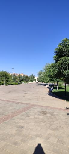 عکس بوستان ارغوان