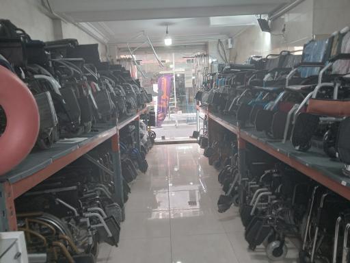 عکس فروشگاه ویلچر داودی