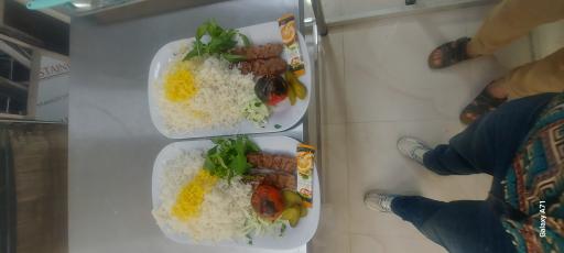 عکس رستوران دیوانگاهی