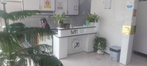 عکس رستوران دیوانگاهی