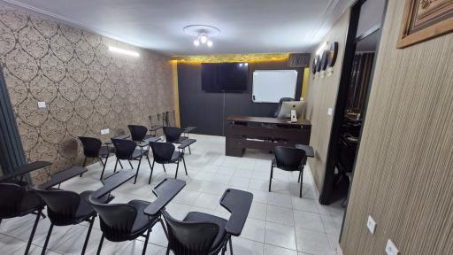 آموزشگاه ارزهای دیجیتال آپادانا