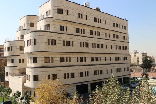 عکس شرکت انستیتو ایز ایران