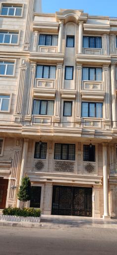 ساختمان نورا 