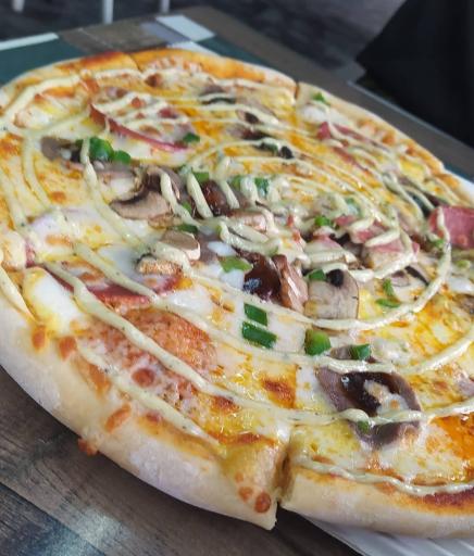 عکس پیتزا دومینوز