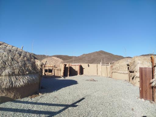 عکس دهکده سنتی سرون