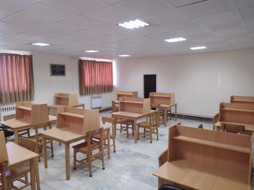 عکس کتابخانه ولی‌عصر