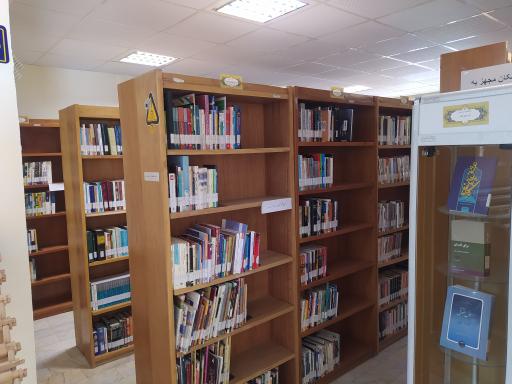 عکس کتابخانه ولی‌عصر