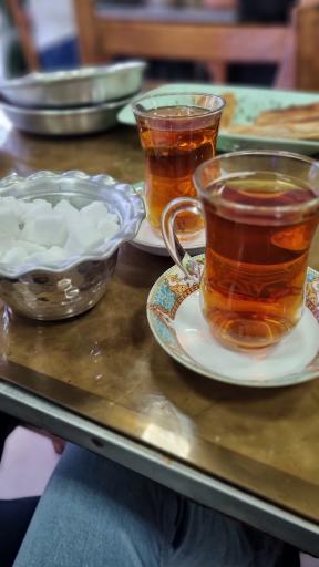 عکس صبحانه حقی