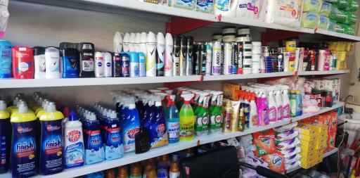 عکس شوینده بهداشتی کژال