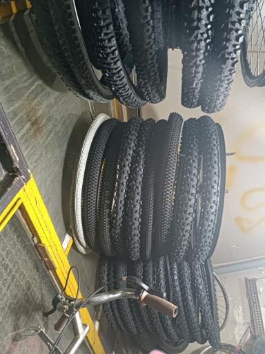 عکس دوچرخه سازی و لوازم یدکی اوتادی