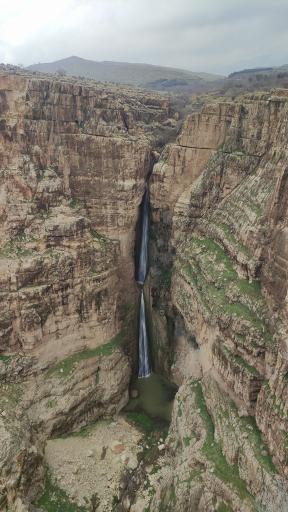 عکس آبشار پیران