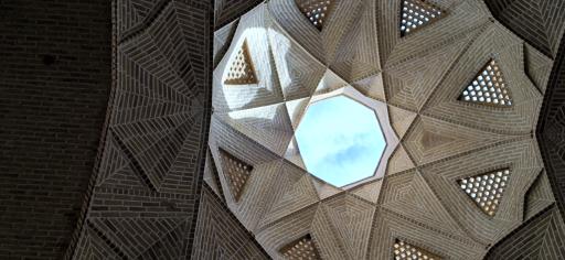 عکس کاروانسرای شاه عباسی میبد