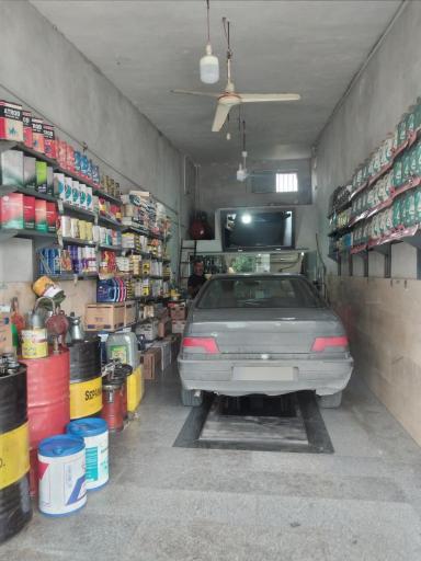 عکس تعویض روغن مجید