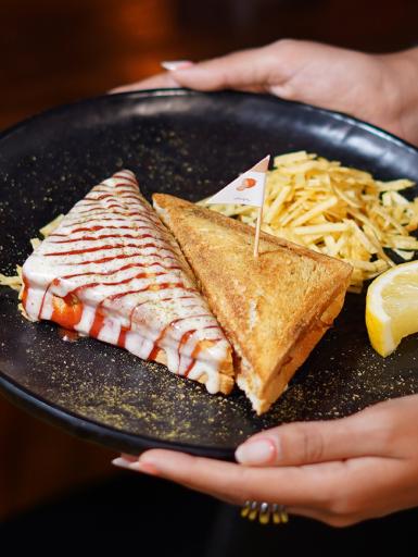 عکس جان اسنک رشت شعبه ۷۵