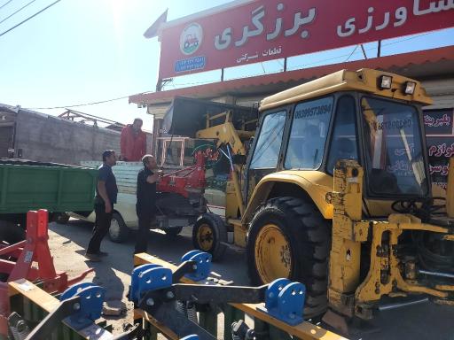 عکس مرکز ادوات کشاورزی برزگری