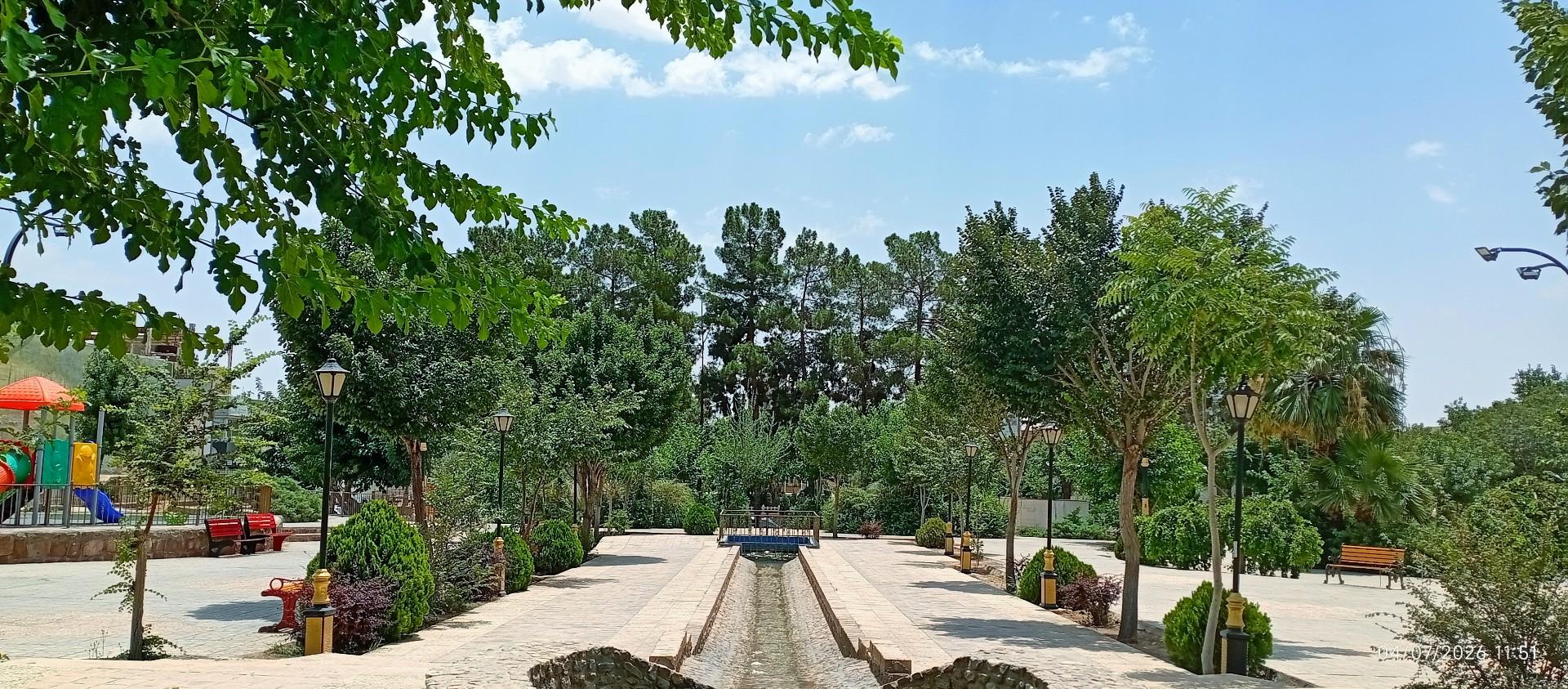 عکس بوستان باغ فیض