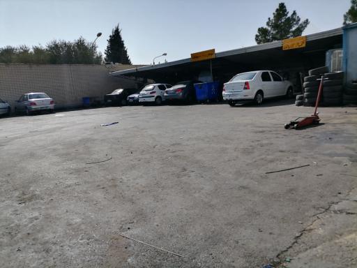 عکس تعمیرگاه نور