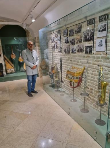 عکس رستوران موسیو آراکل