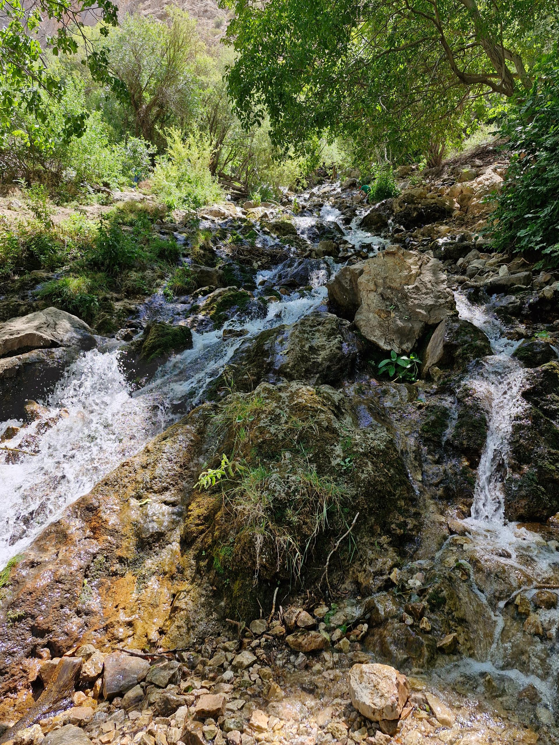 عکس آبشار شهر بار